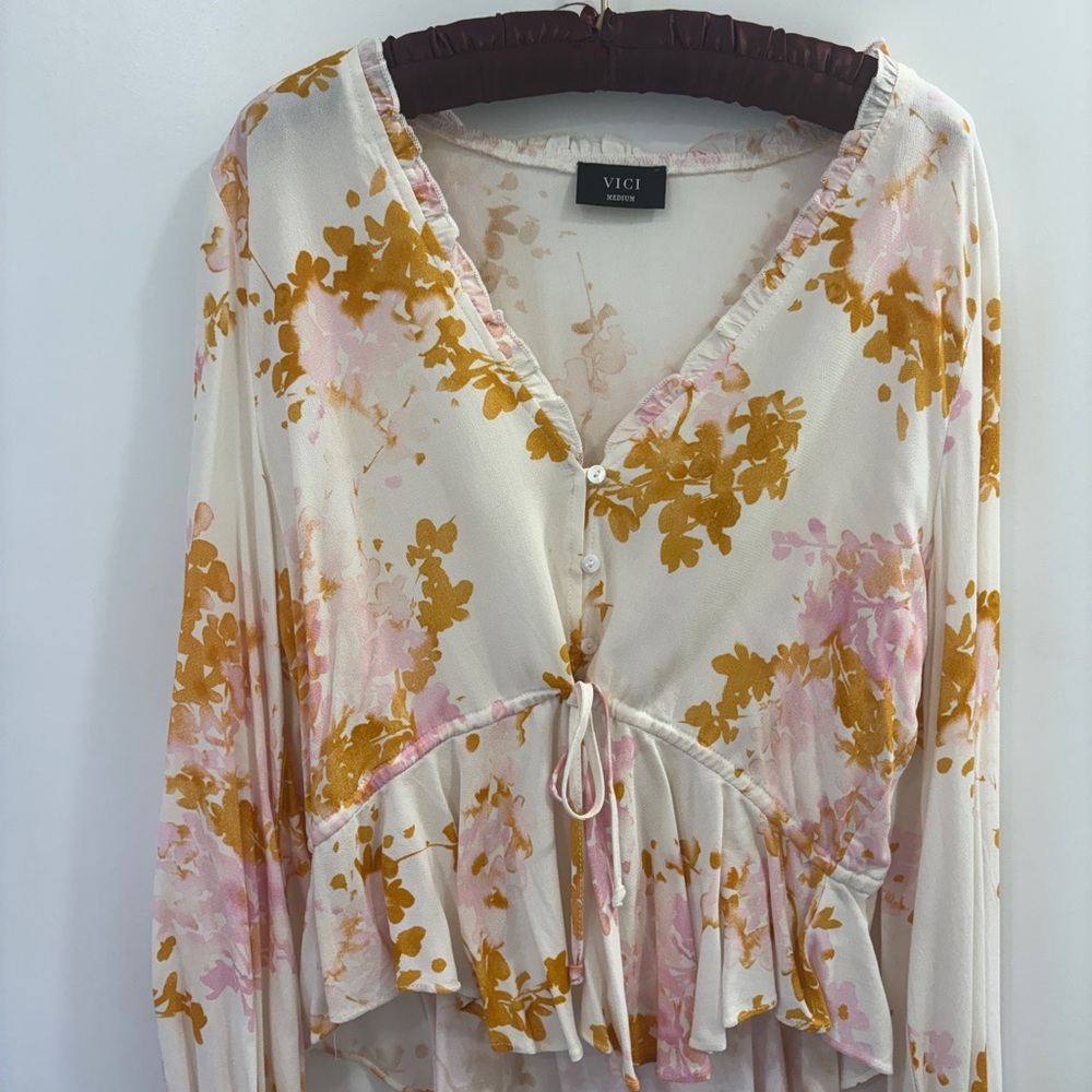Vici Floral Blouse - Pink and Gold